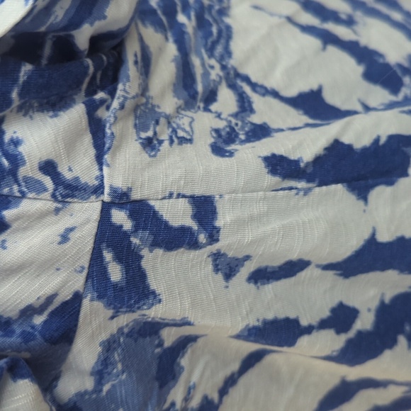 Lularoe olive top - Picture 7 of 7